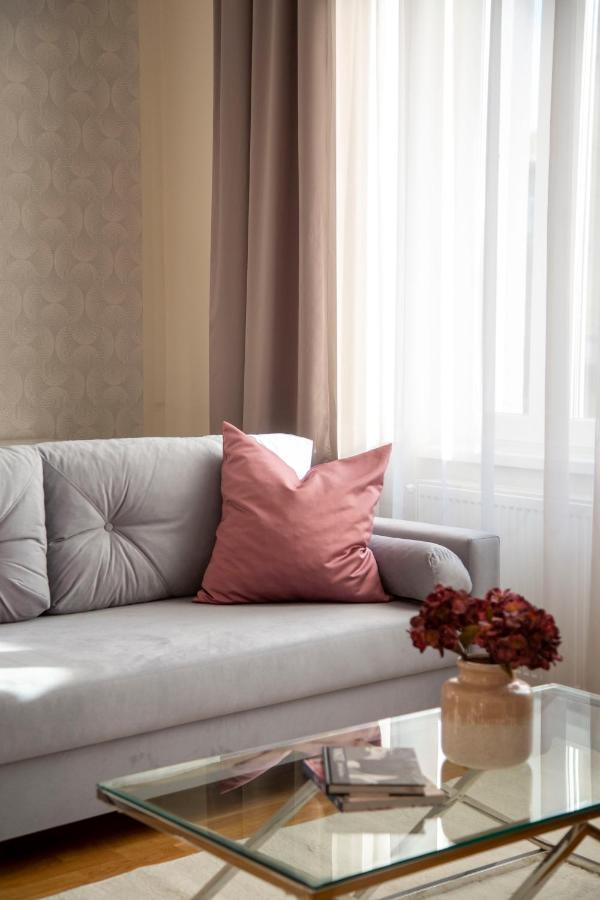 בודפשט Luxury 3Bedrm 2Bathrm Apartment With Danube River View מראה חיצוני תמונה