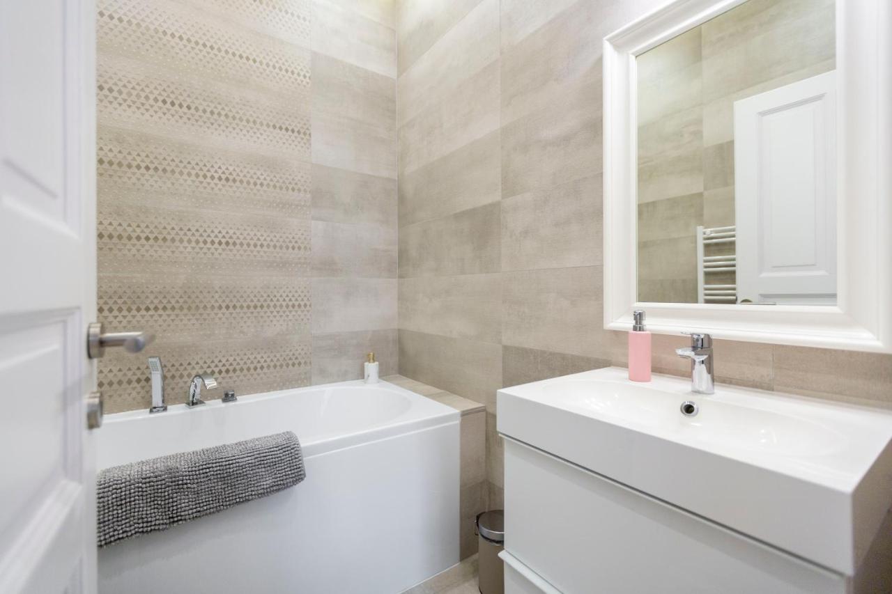 בודפשט Luxury 3Bedrm 2Bathrm Apartment With Danube River View מראה חיצוני תמונה